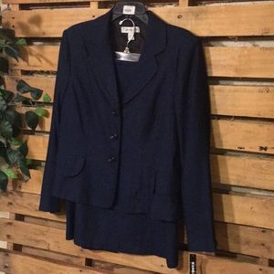 Danillo Women’s 2-Piece Suit